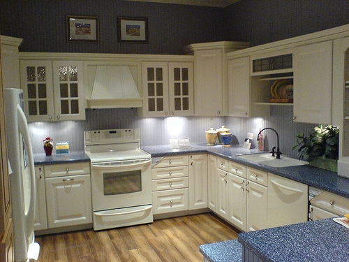 Kitchen-Remodeling-Ideas---Do-it-Yourself-Projects-with-Design-Choices